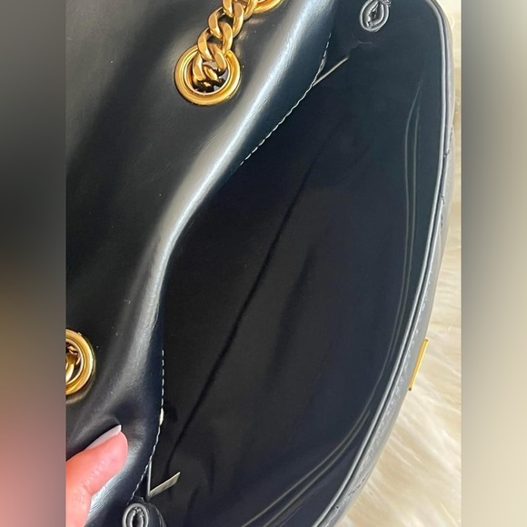 Tory Burch Small Kira Diamond Quilt Convertible Shoulder Bag - Picture 10 of 15